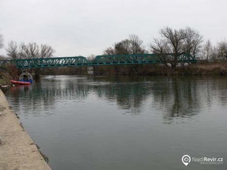 M5 žel. trať Rohatec Sudoměřice